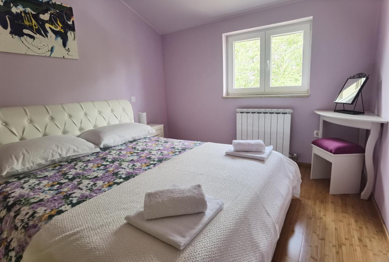 Apartment Luce Pićan Eksteriør billede